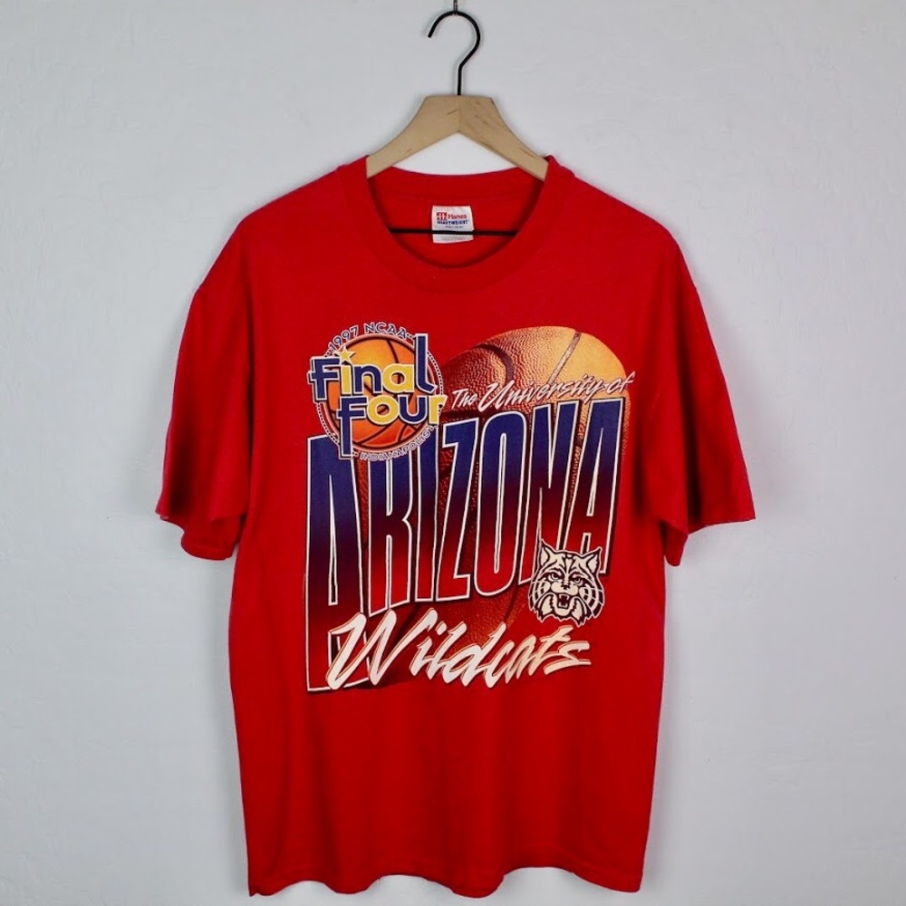 Vintage NCAA Final Four University of Arizona Tee
